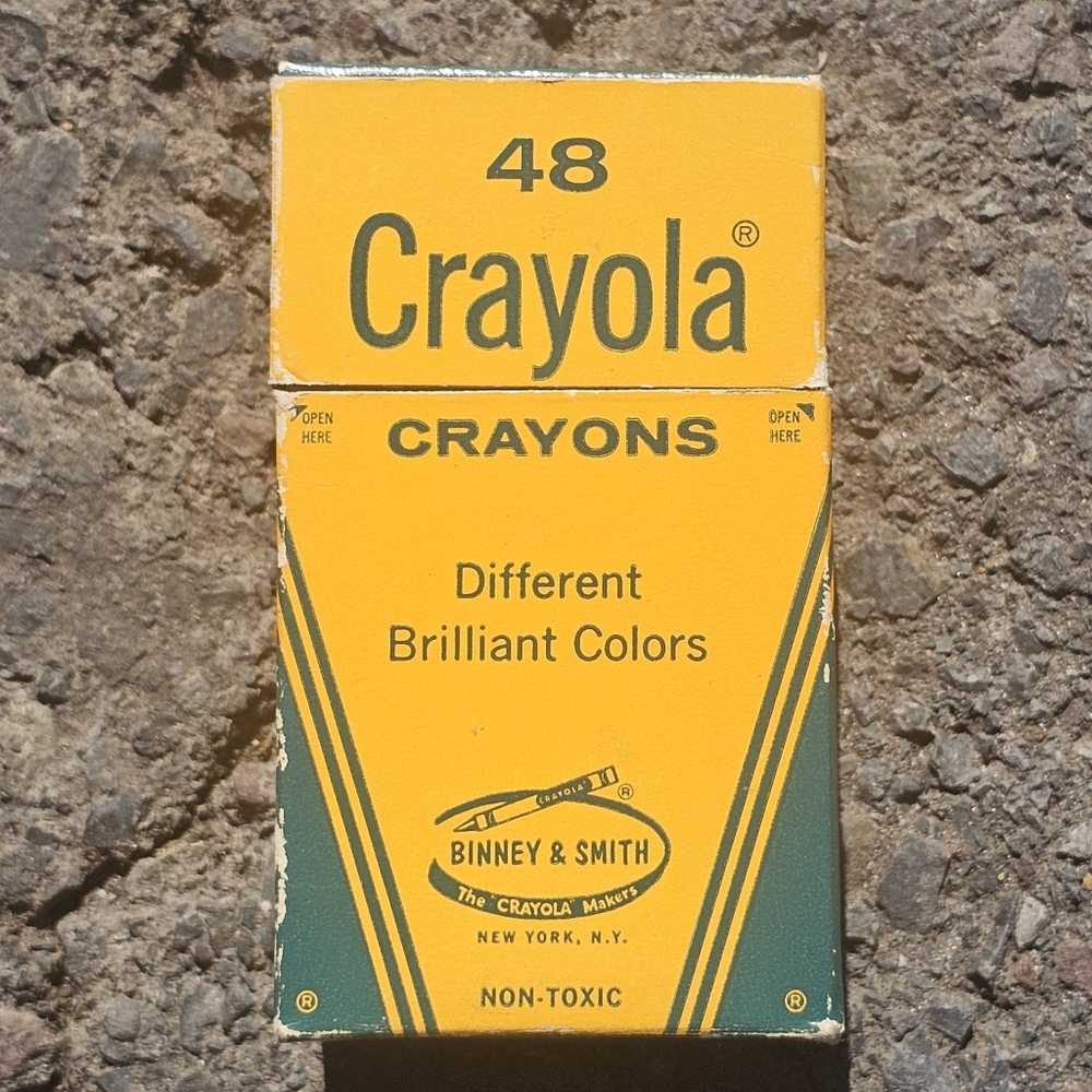 Crayola Crayons No. 48 Box Vintage Binney & Smith New York RETIRED COLORS Pics!